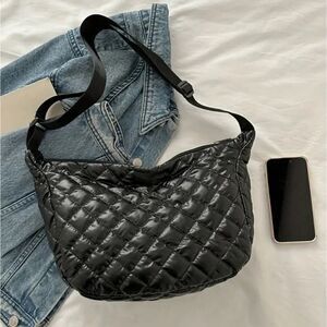 Chic Silvery Quilted Crossbody Bag Spacious & Lightweight with Adjustable Strap